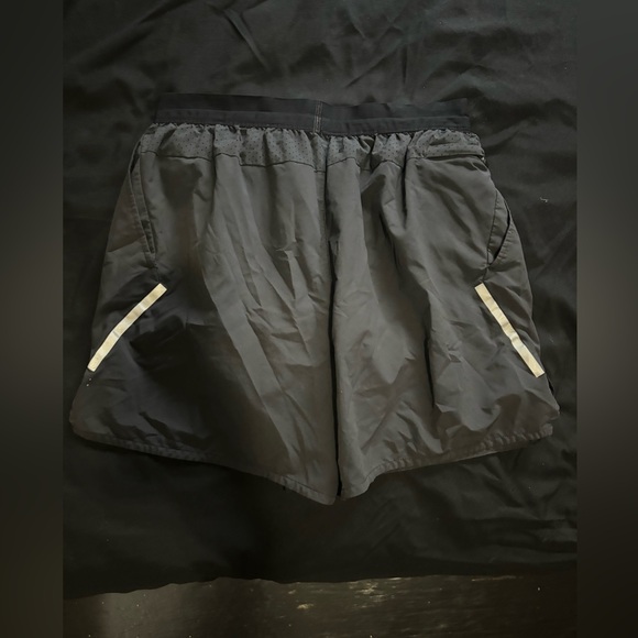 Nike Dri-fit shorts - Picture 2 of 3